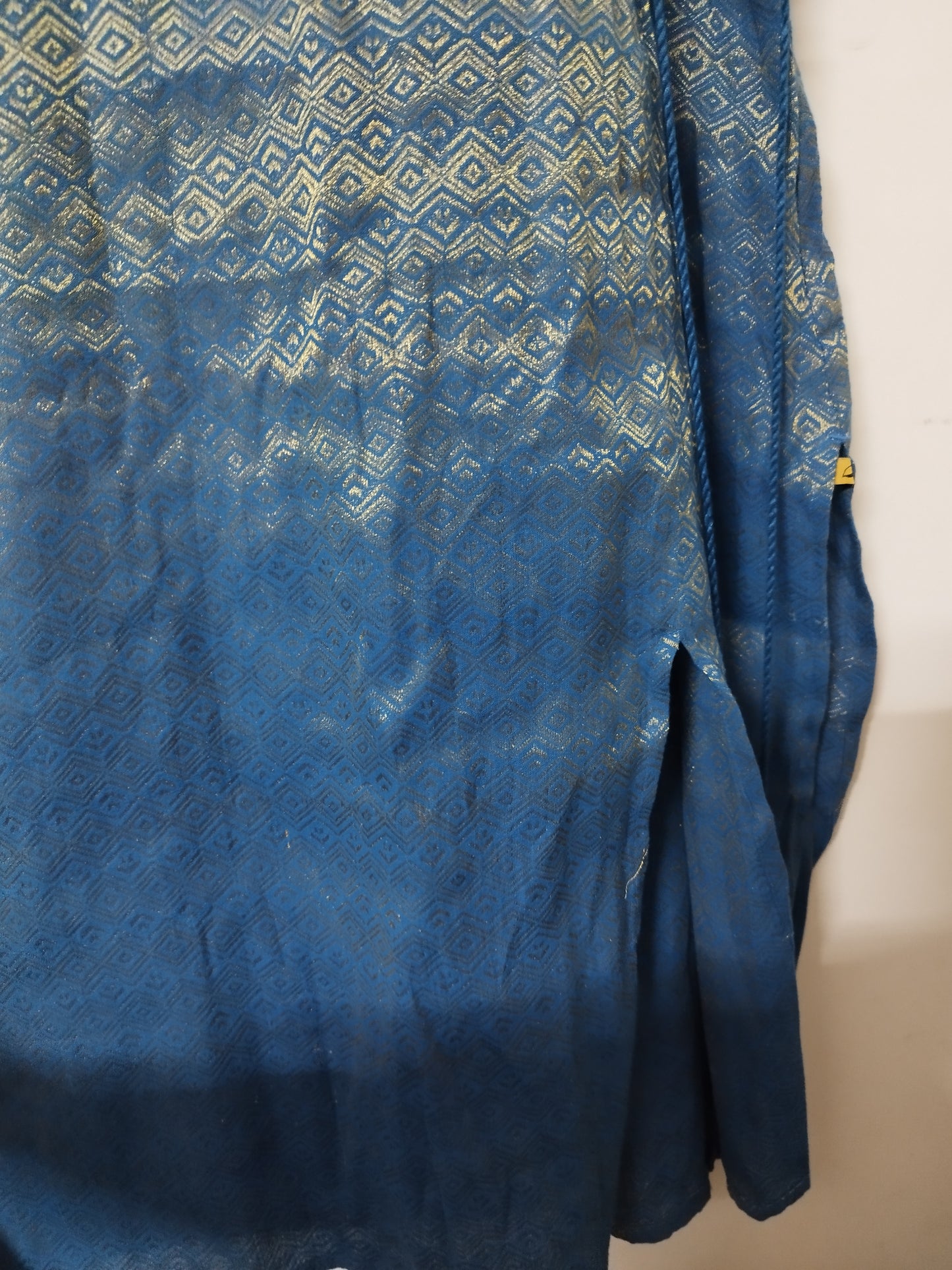 Silk Sleeveless kurti