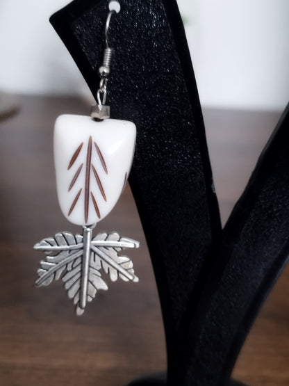 Trending Leaf Stoney Earrings